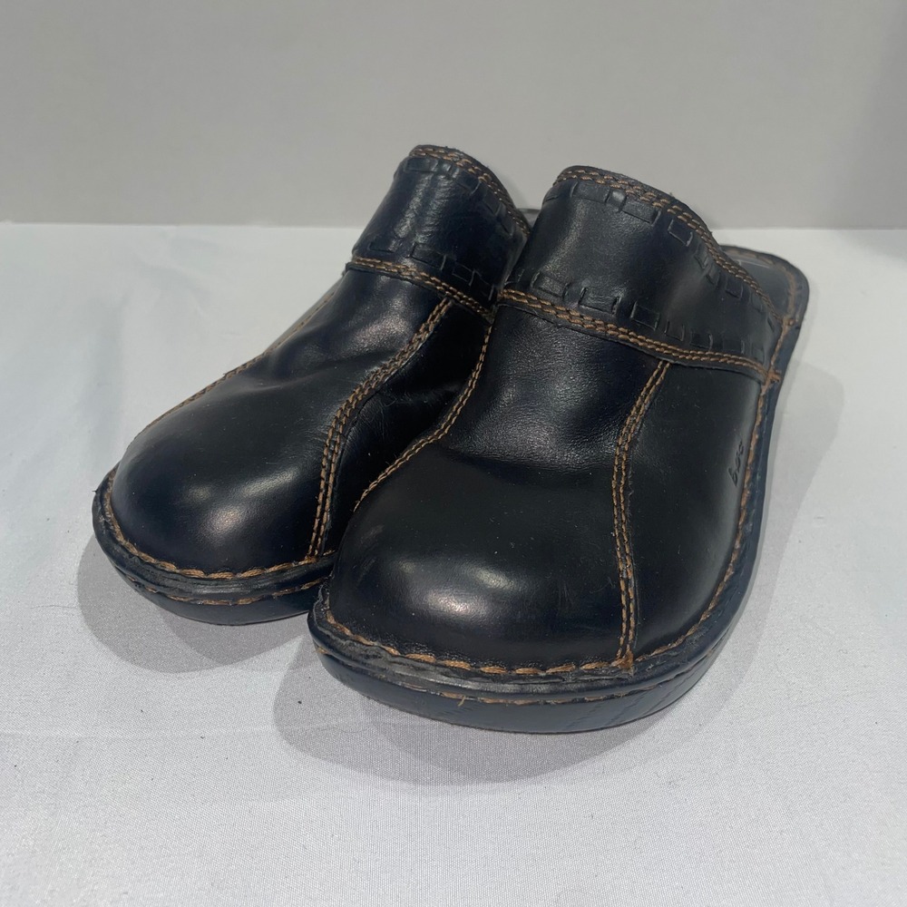 BOC Born Concept Black Leather Clogs Mules Contrast Stitch BC3634 Womens 8/39